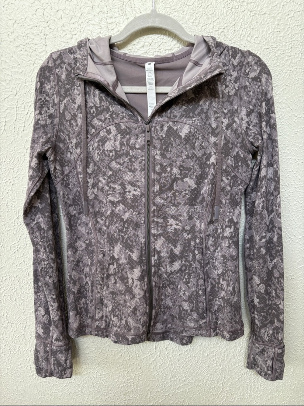 LULULEMON Hooded Define Jacket
